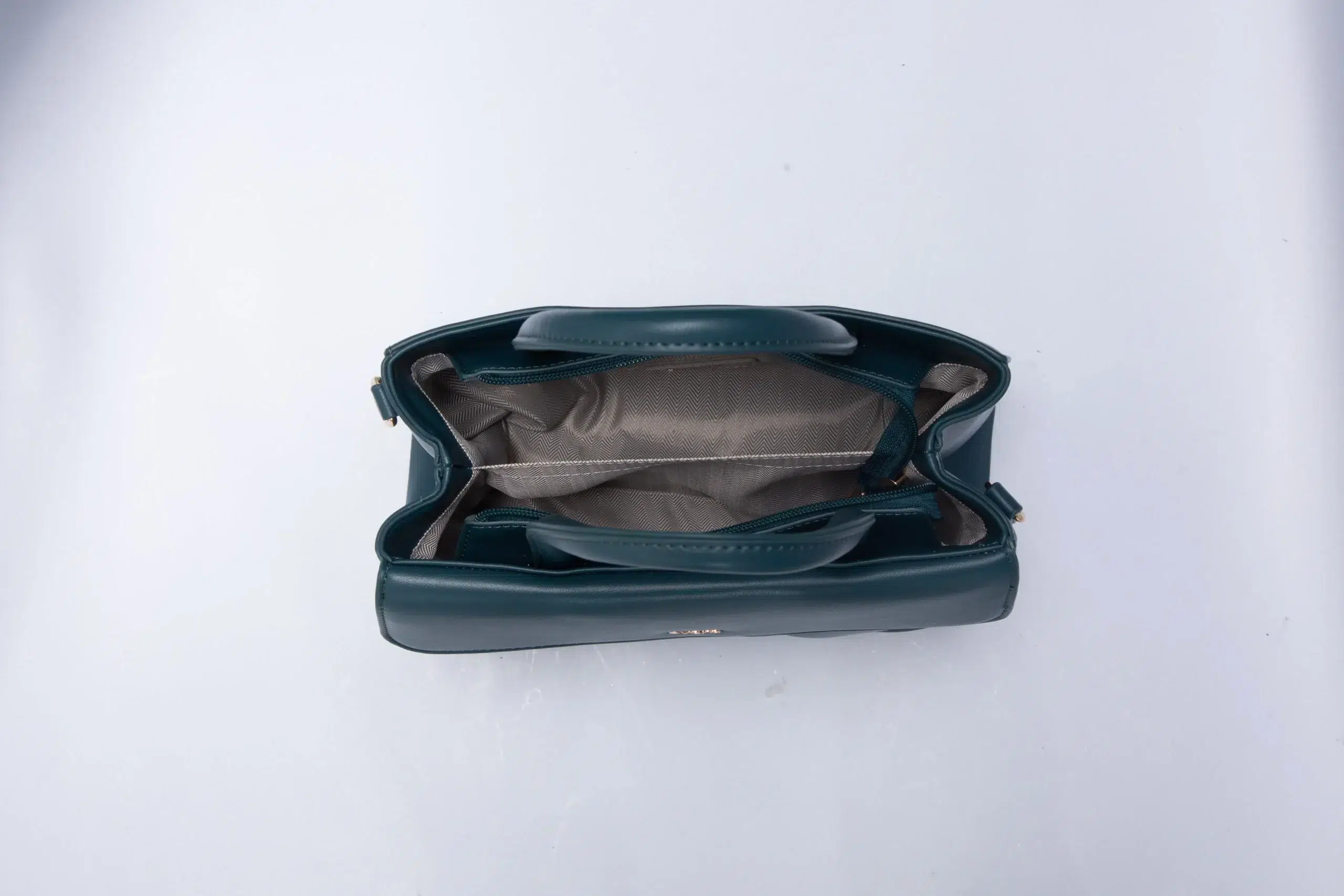 Set consisting of a medium-sized handbag with an elegant - Green - Image 6